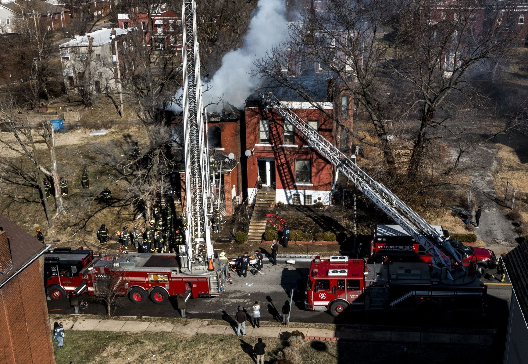 Firefighter killed in line of duty